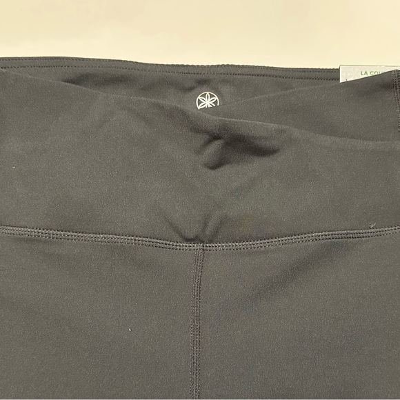 GAIAM women’s leggings. M. Gray. - Picture 3 of 5
